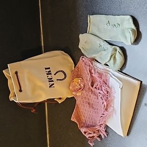 American Girl Nikki bag with accessories